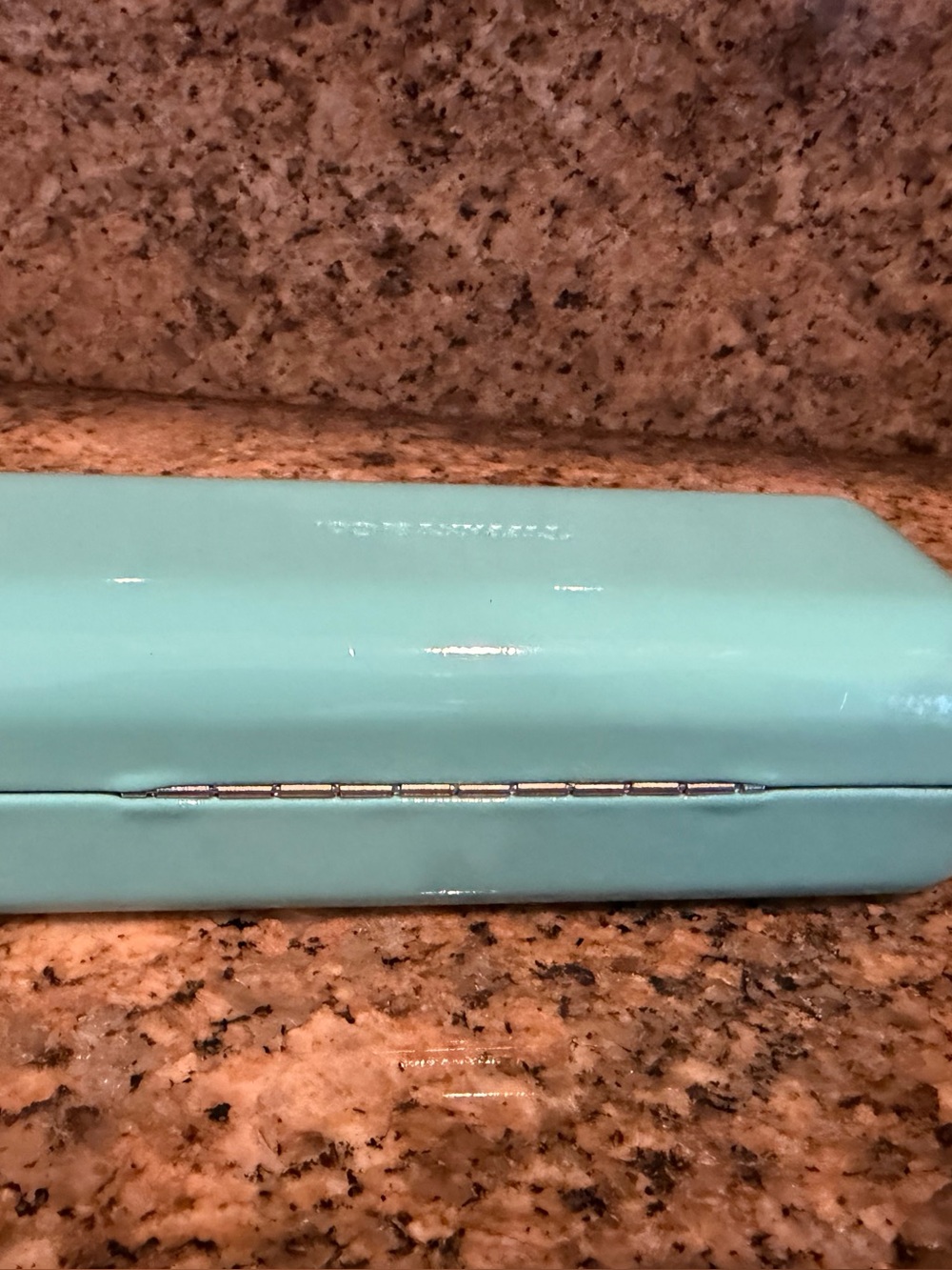 Cell Phone Accessory Identification - Picture 2 of 3
